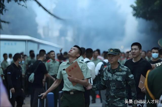 退伍后明白這件事你就已經(jīng)贏了(圖4)