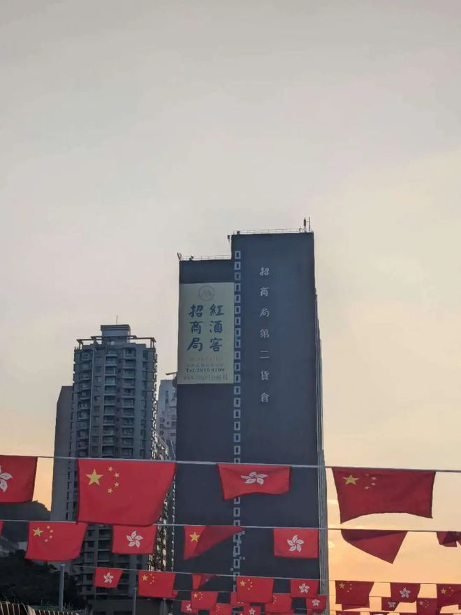 “沒(méi)落”的航運(yùn)中心能發(fā)現(xiàn)多少港航元素？ 港口圈(圖5)