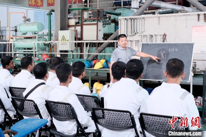 2024年船員身心健康管理操作指南（試行）-中華人民共和國海事局(圖1)