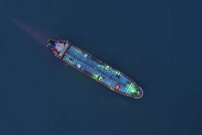 【招聘】4個職位！——興通海運招聘啦！(圖1)