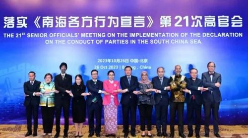 Kaiyun：又打起來了？中菲在鐵線礁再次爆發(fā)沖突！中國(guó)海警登礁使用掃雷器清理垃圾(圖15)