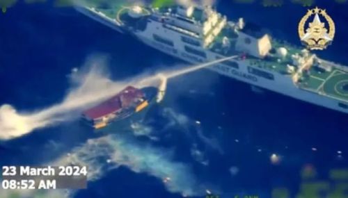 Kaiyun：又打起來了？中菲在鐵線礁再次爆發(fā)沖突！中國(guó)海警登礁使用掃雷器清理垃圾(圖18)